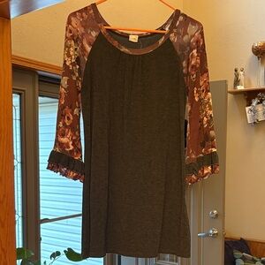 Floral Sleeve Women's Top